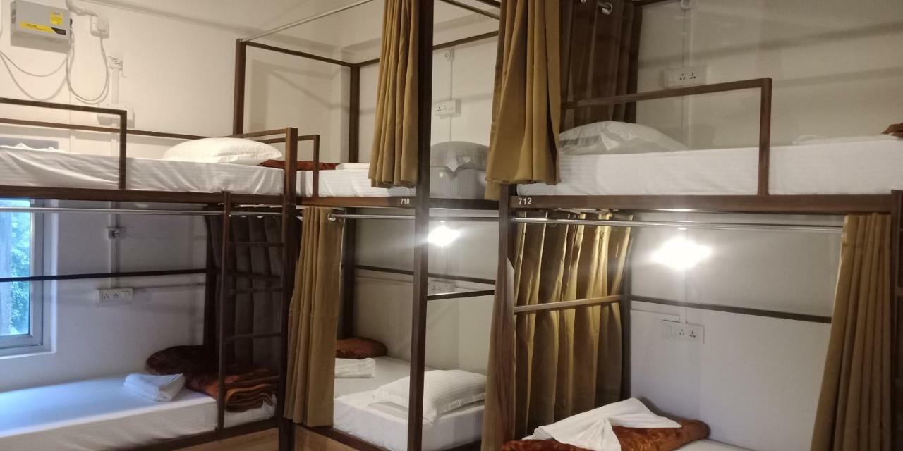 Banaras Hostel Kakarmatha Ngoại thất bức ảnh