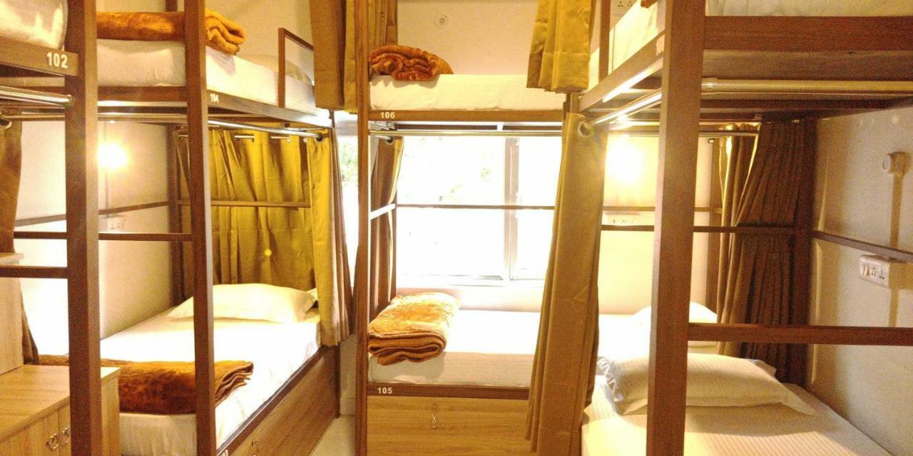 Banaras Hostel Kakarmatha Ngoại thất bức ảnh